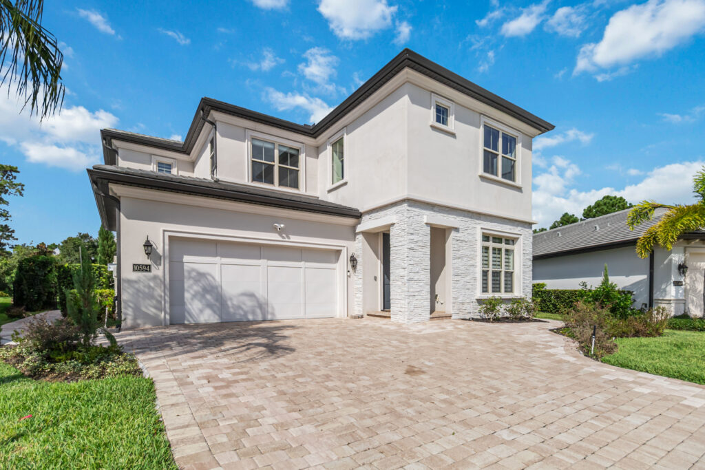 How to Buy a Home With a Realtor in Orlando (And Why It Matters)