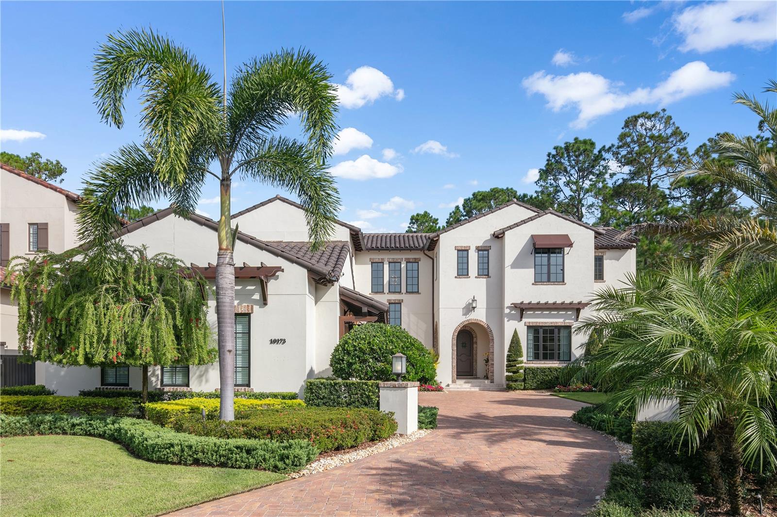 Golden Oak Disney | Story Group Residential